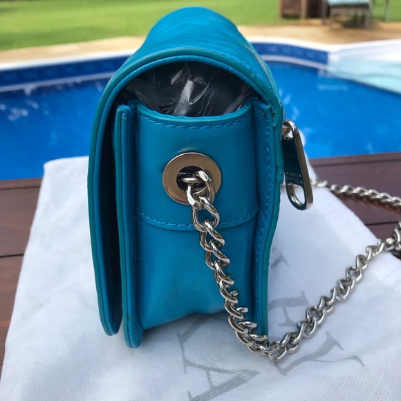 Badgley Mischka Crossbody - Picture 4 of 12